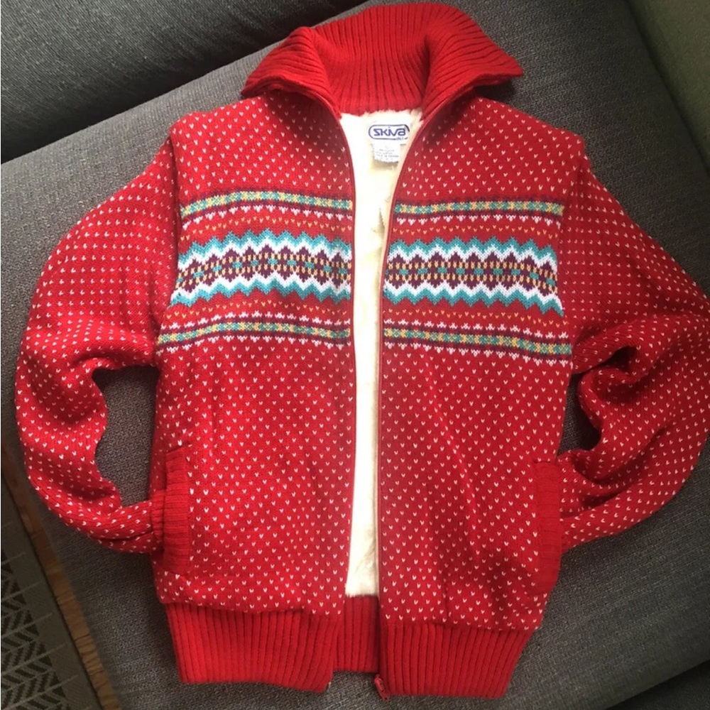 vintage red sweater with pockets Size S